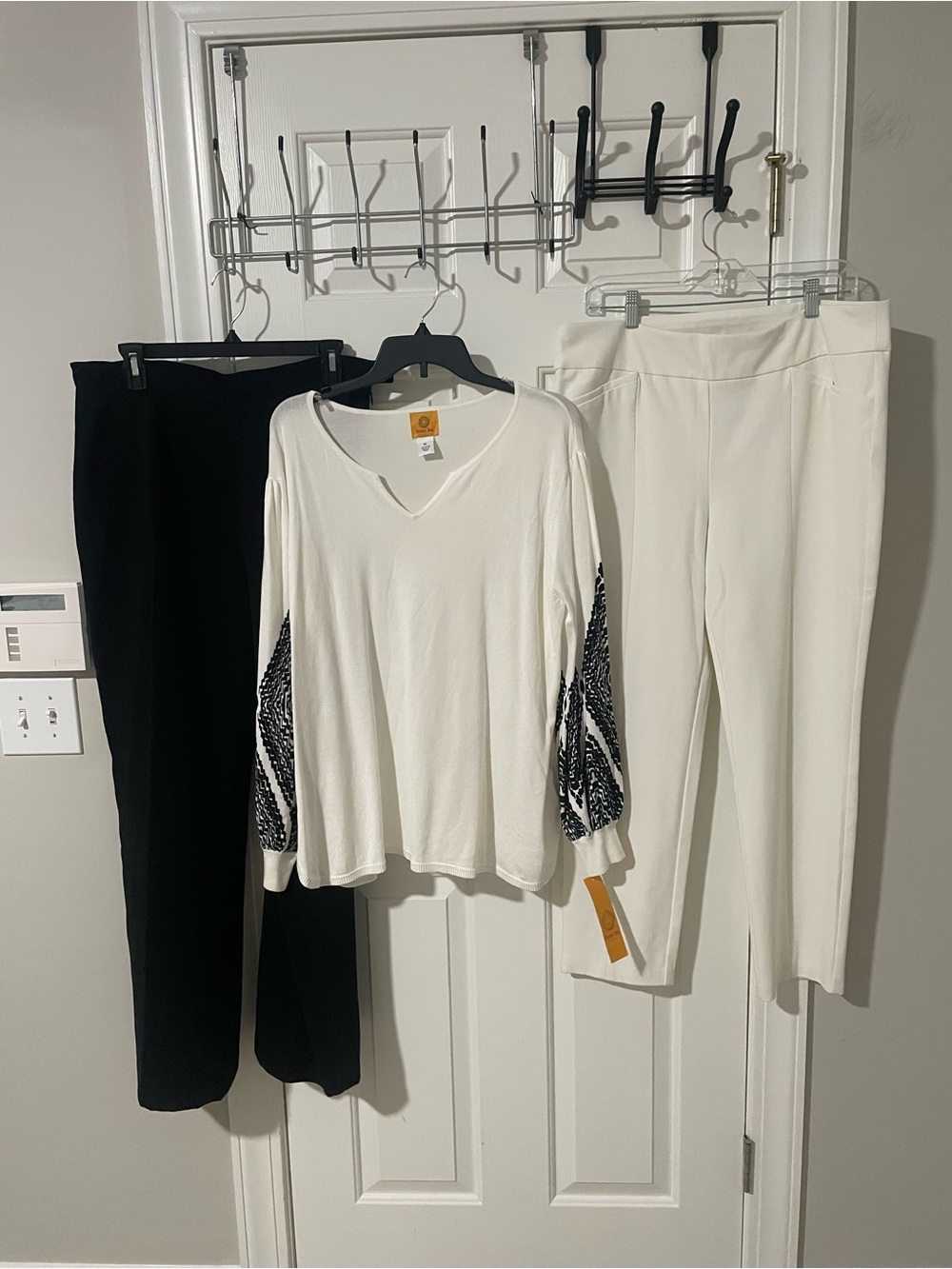 Cream (14) Pull-On Women's Pants by Chicos Ruby rd top xl Kasper 14 pants